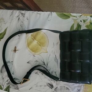 Copy Bottega cassette bag